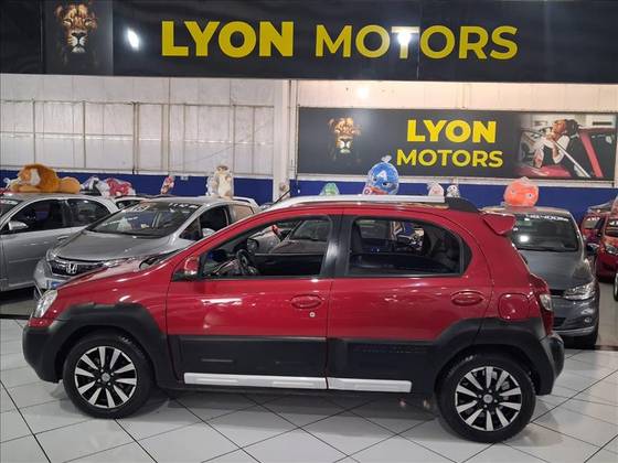 TOYOTA ETIOS CROSS 1.5 16V FLEX 4P AUTOMÁTICO TOYOTA ETIOS CROSS 1.5 16V FLEX 4P AUTOMÁTICO